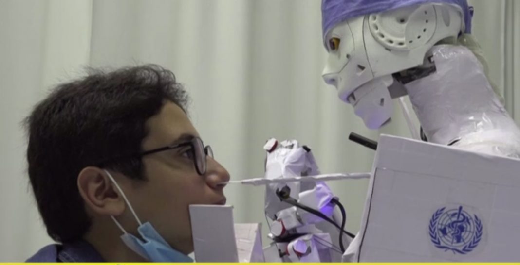 COVID-19: O robô assistente de hospital do Egito que ajuda a salvar vidas