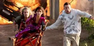 Com Sandra Bullock e Brad Pitt, comédia agora na Netflix te convida a tirar férias dos seus problemas