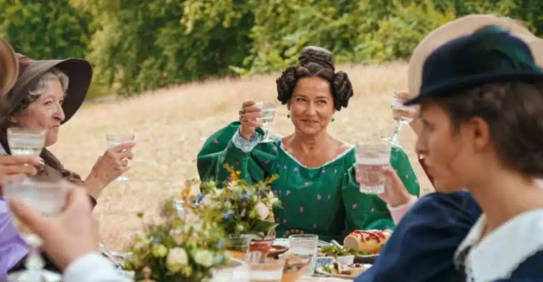 Como um conto de fadas: Conheça o romance da Netflix que se tornou o 3º filme mais visto do catálogo