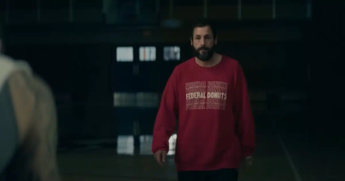 pensarcontemporaneo.com - Filme original de Adam Sandler na Netflix, 1º lugar em 92 países, é ótima opção para assistir essa semana