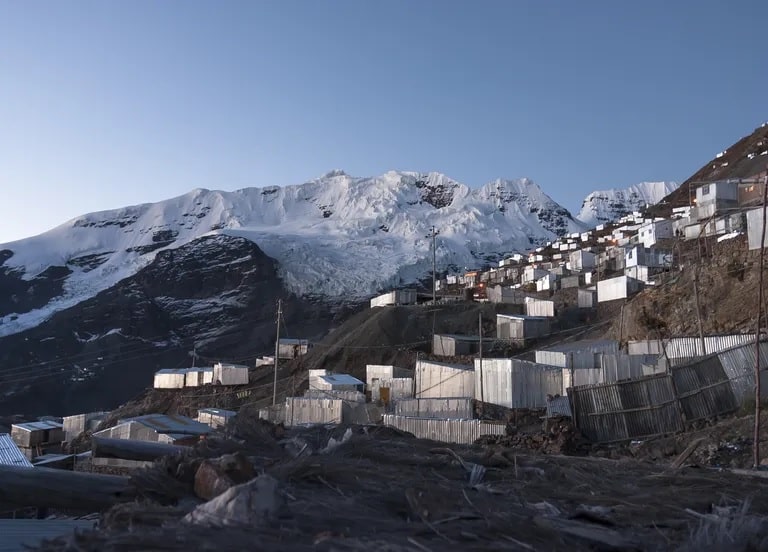 pensarcontemporaneo.com - A cidade mais próxima do espaço, apelidada de 'lugar mais infernal do planeta', com expectativa de vida de apenas 35 anos