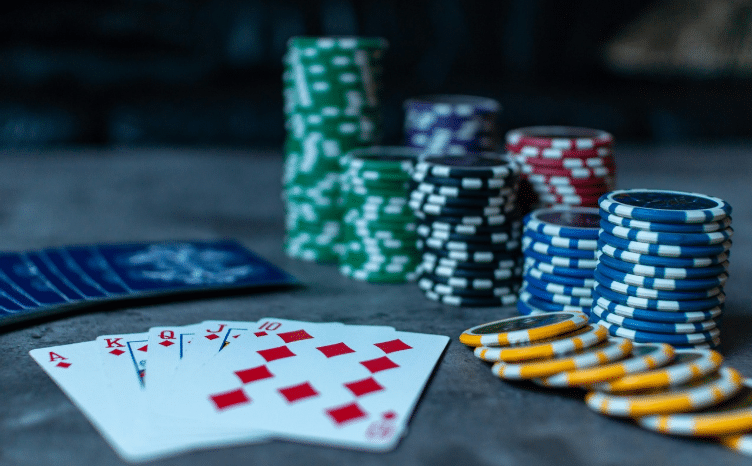 Como Contar Cartas no Poker: Estratégia, Técnicas e Dicas para Jogadores